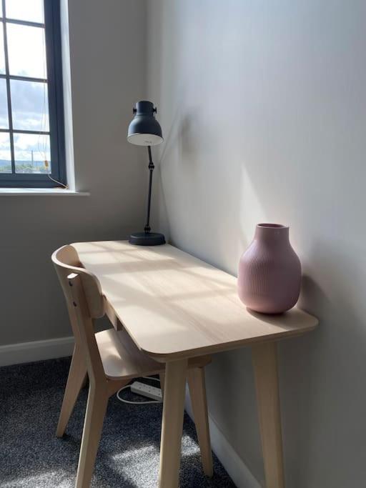 Chic Mill Conversion Beside Piece Hall & Eureka! هاليفاكس المظهر الخارجي الصورة
