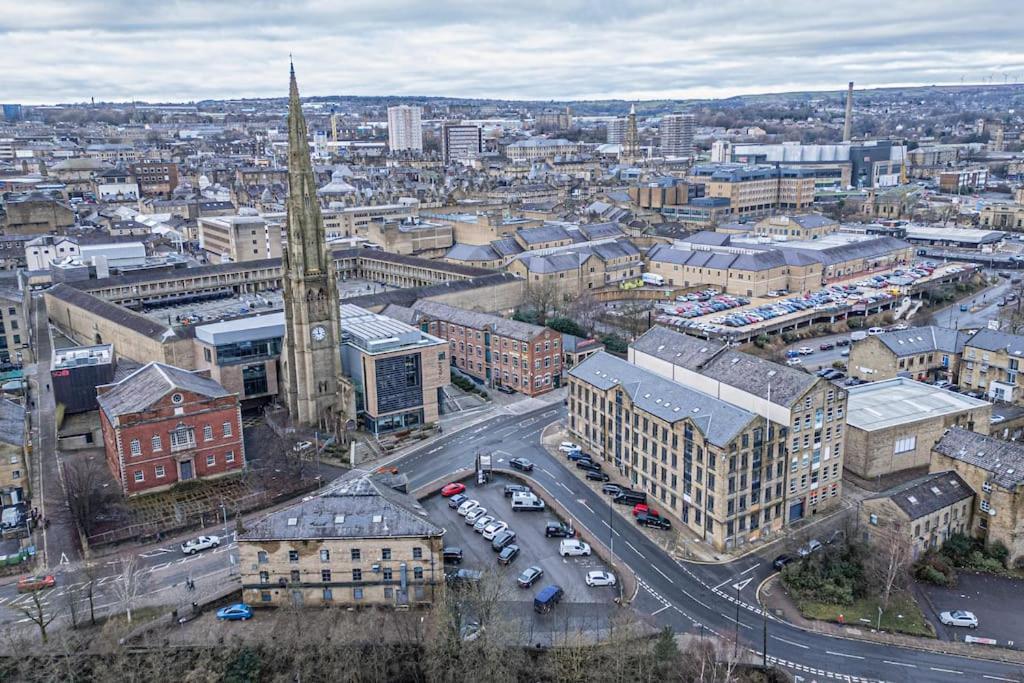 Chic Mill Conversion Beside Piece Hall & Eureka! هاليفاكس المظهر الخارجي الصورة